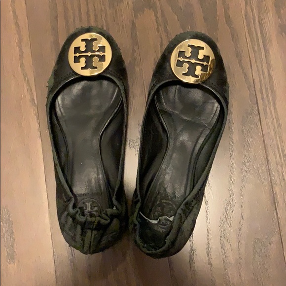 Tory Burch Shoes - Tory Burch black Reva flats US 7